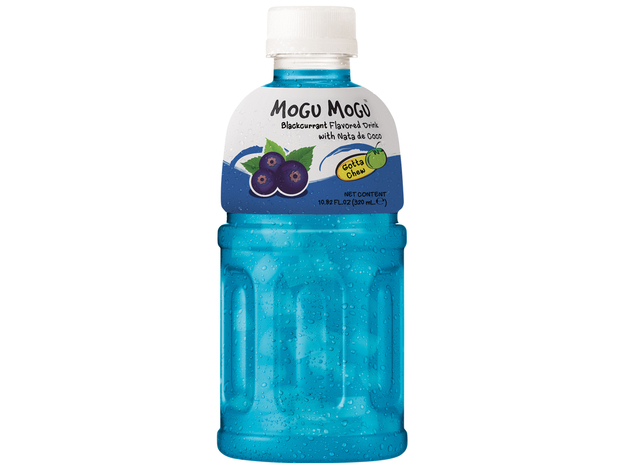 Johannisbeergetränk mit Nata de Coco